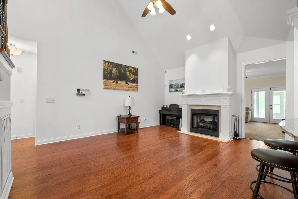 3049 Eliza Drive Clarksville TN 37043