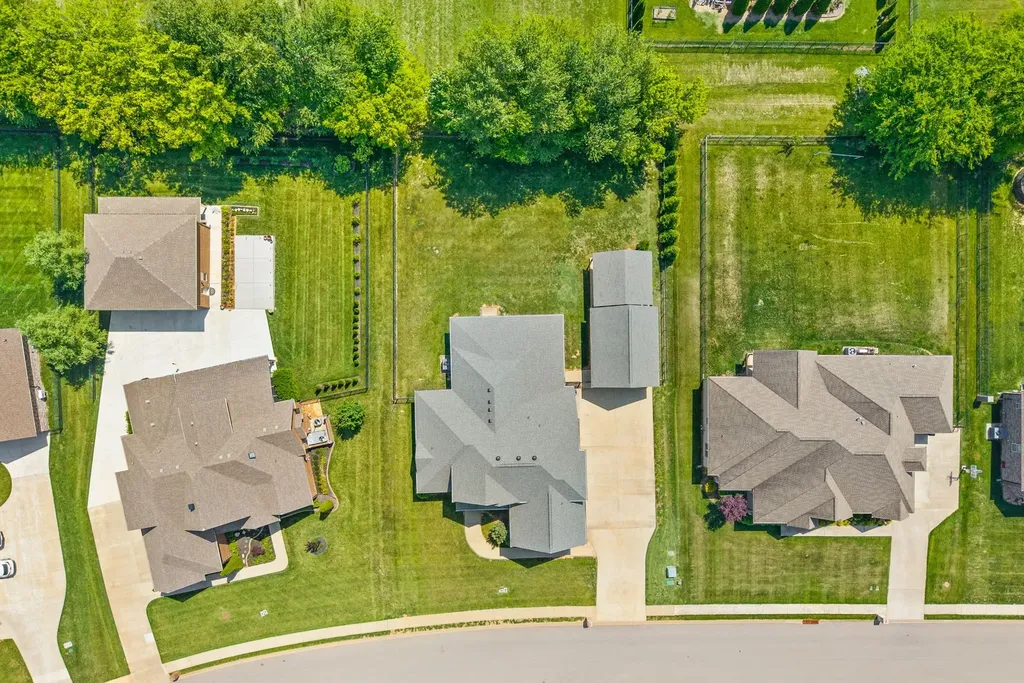 3049 Eliza Drive Clarksville TN 37043