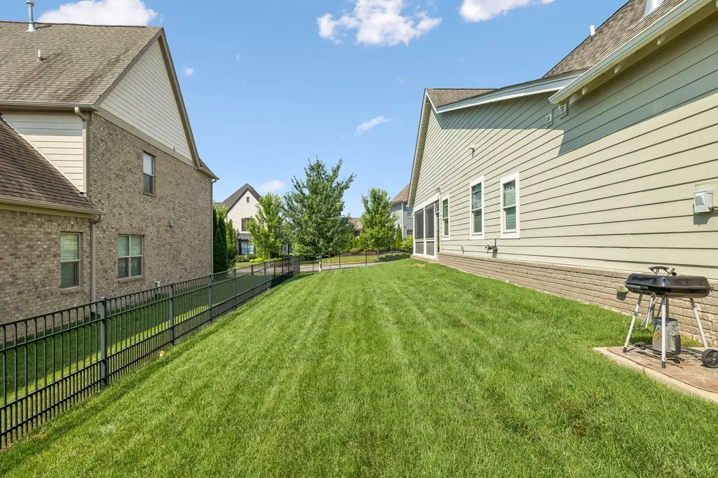 1002 Hornsby Drive Franklin TN 37064