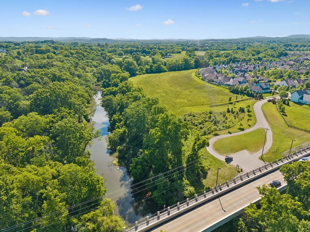 1002 Hornsby Drive Franklin TN 37064