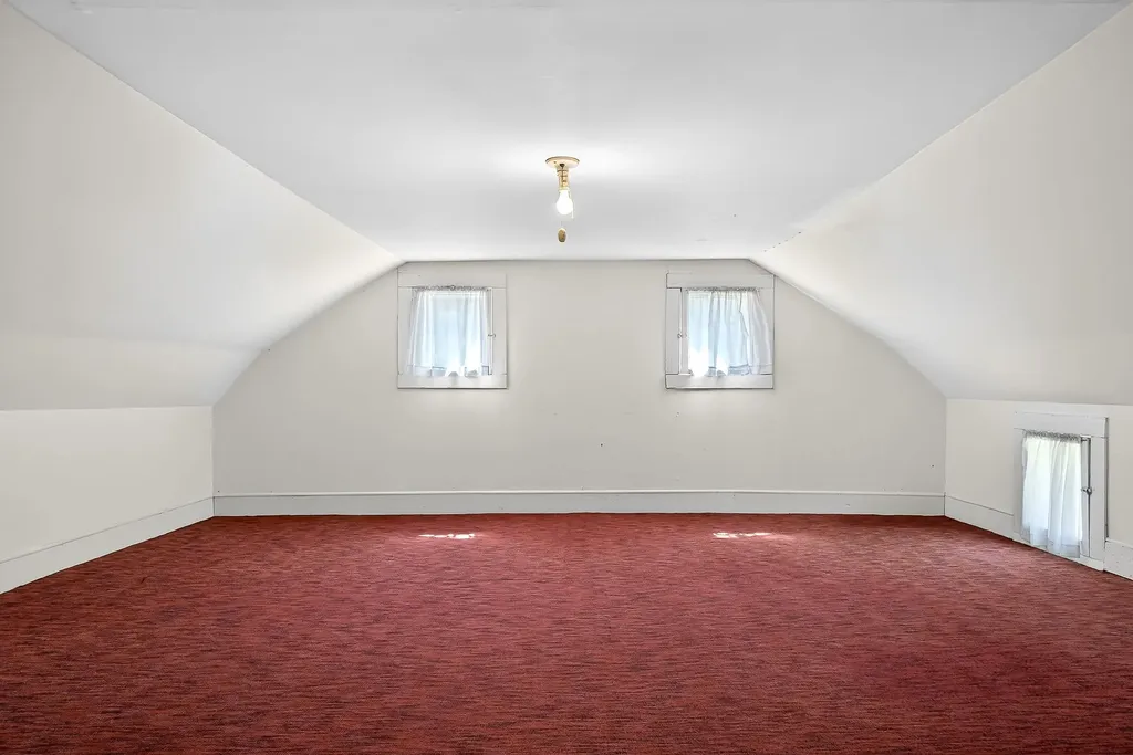 914 Wartrace Highway Pleasant Shade TN 37145
