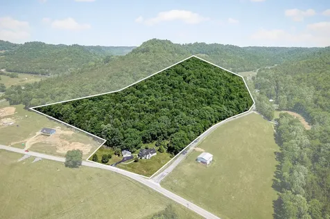 914 Wartrace Highway Pleasant Shade TN 37145