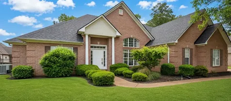 14 Brookhollow Cove Jackson TN 38305
