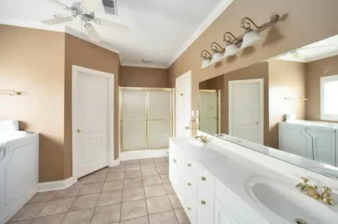 14 Brookhollow Cove Jackson TN 38305
