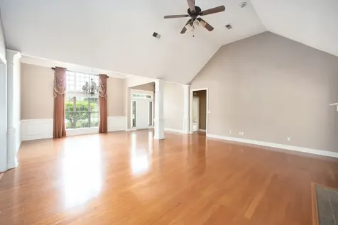 14 Brookhollow Cove Jackson TN 38305
