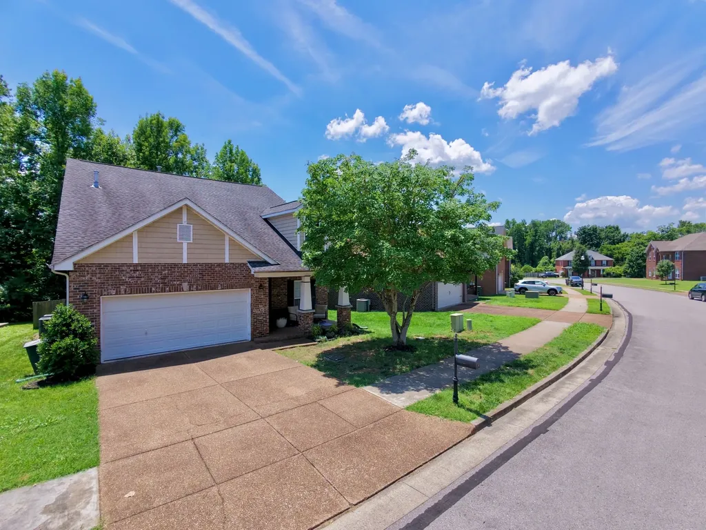 2140 Christina Court Hermitage TN 37076