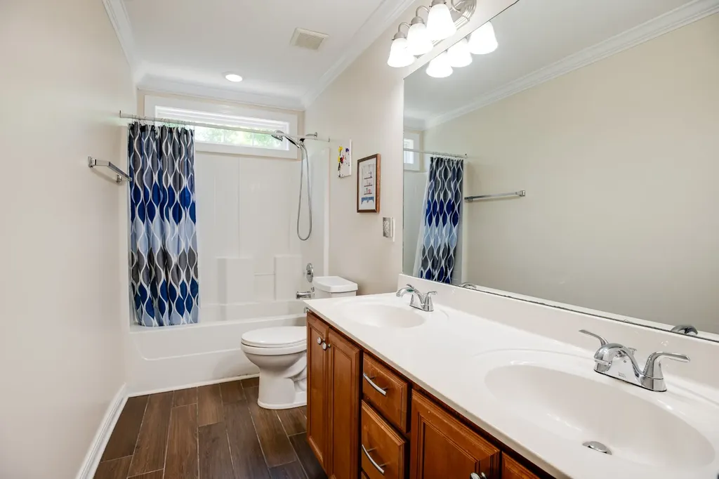 2140 Christina Court Hermitage TN 37076