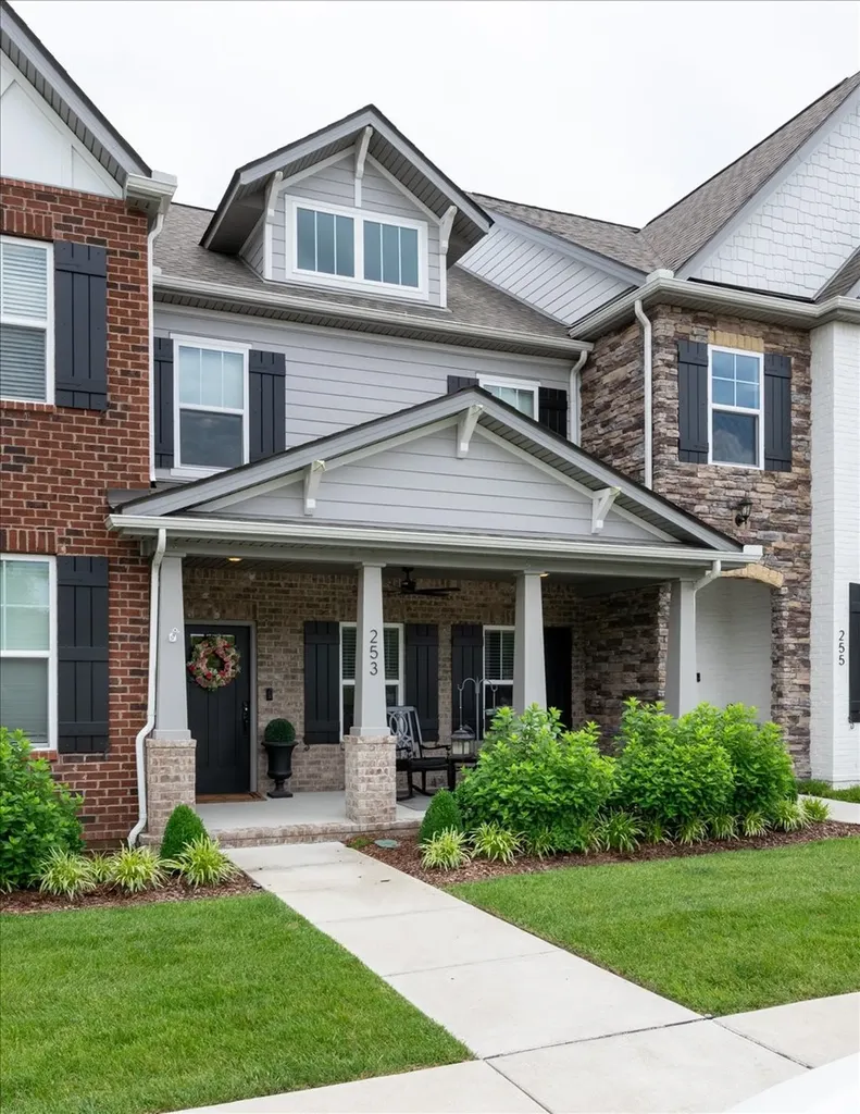 253 Grandstand Boulevard Gallatin TN 37066