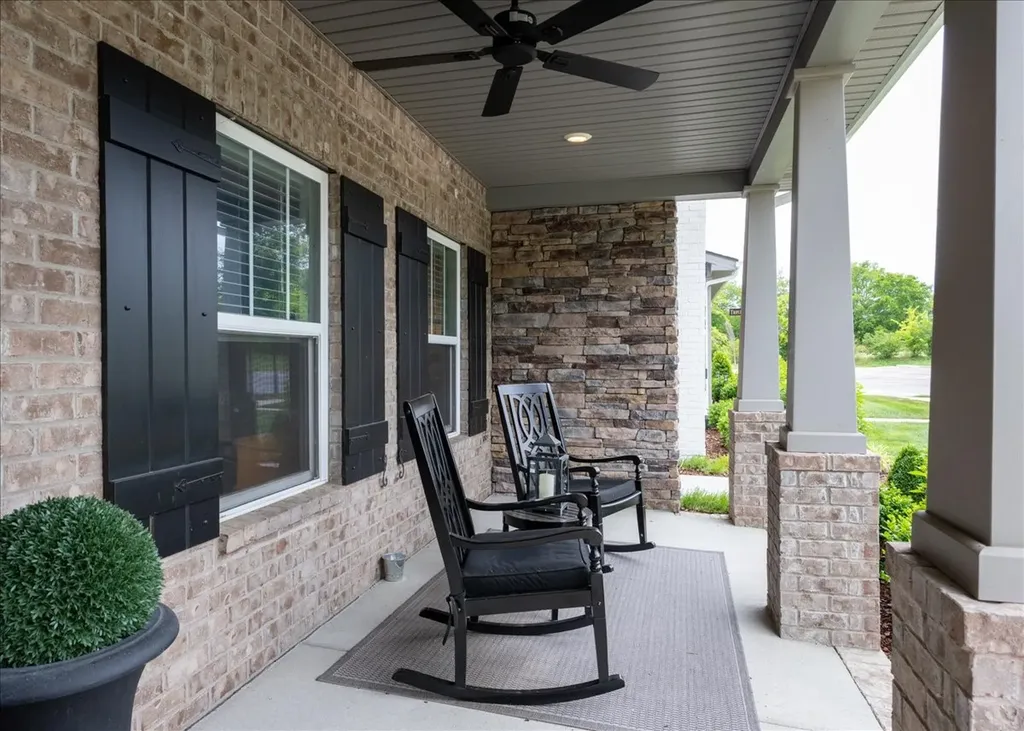 253 Grandstand Boulevard Gallatin TN 37066