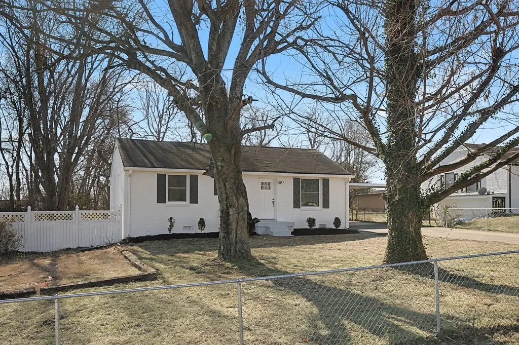 107 Garwood Drive Nashville TN 37210