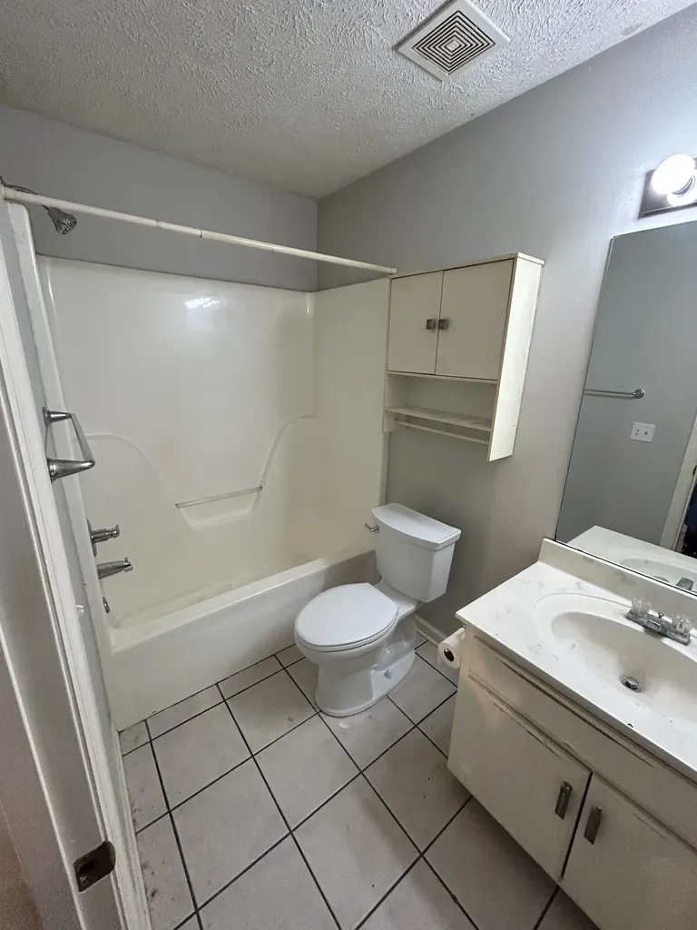 1525 Middleborough Court Murfreesboro TN 37130