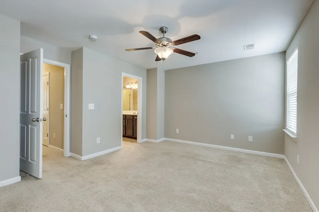 6007 Dupont Cove Spring Hill TN 37174