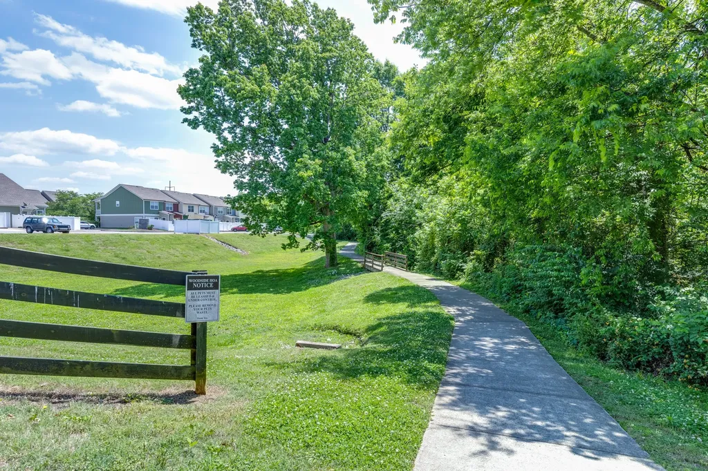 6007 Dupont Cove Spring Hill TN 37174