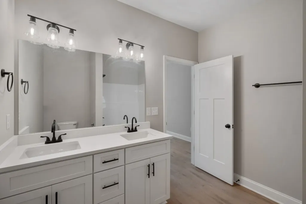 80 Stone Gate Lane Hartsville TN 37074