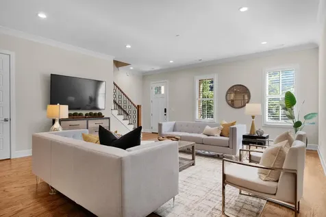247 Walnut Street Chattanooga TN 37403