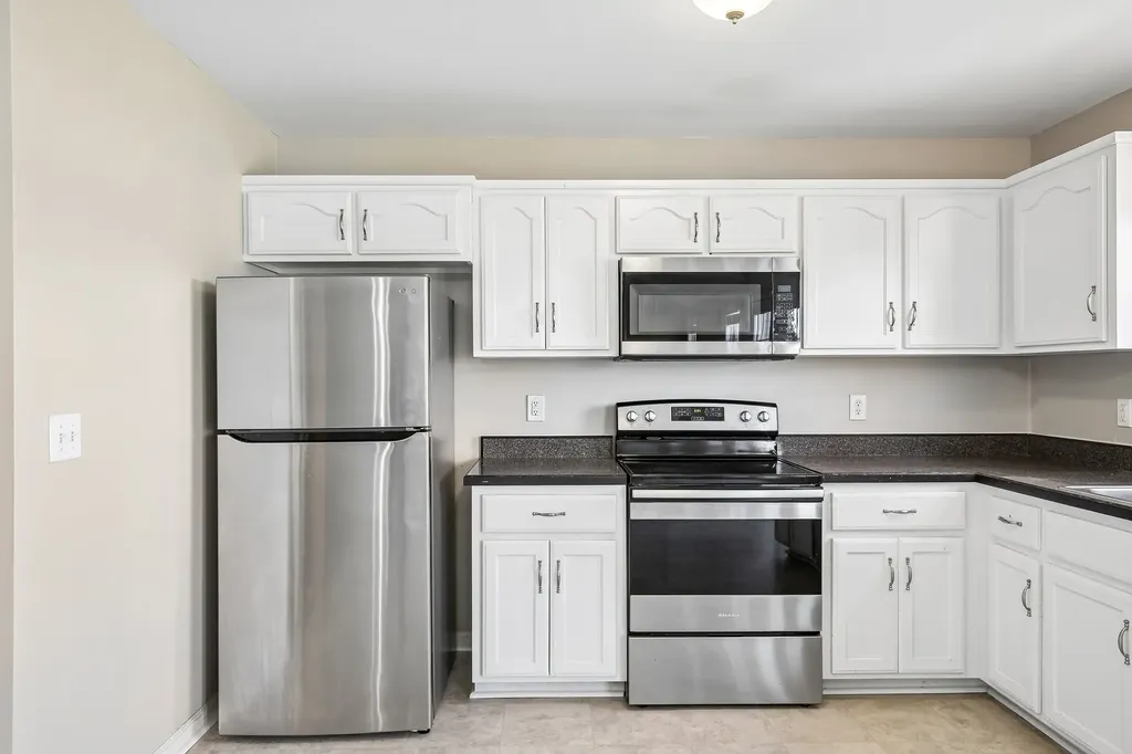 3800 Cindy Jo Dr, N Clarksville TN 37040