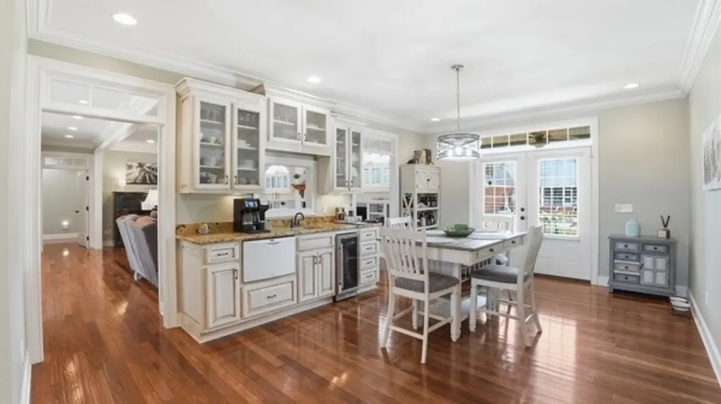 102 Highpoint Boulevard Tullahoma TN 37388