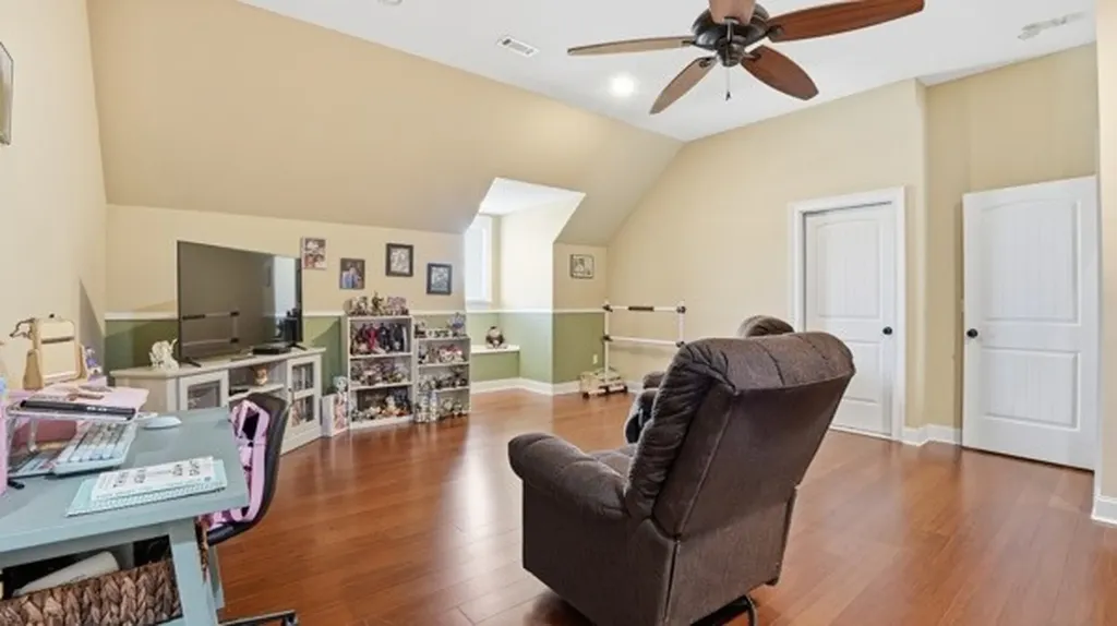 102 Highpoint Boulevard Tullahoma TN 37388