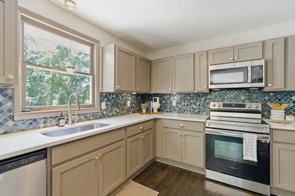 1000 Hickory Hollow Road Nashville TN 37221
