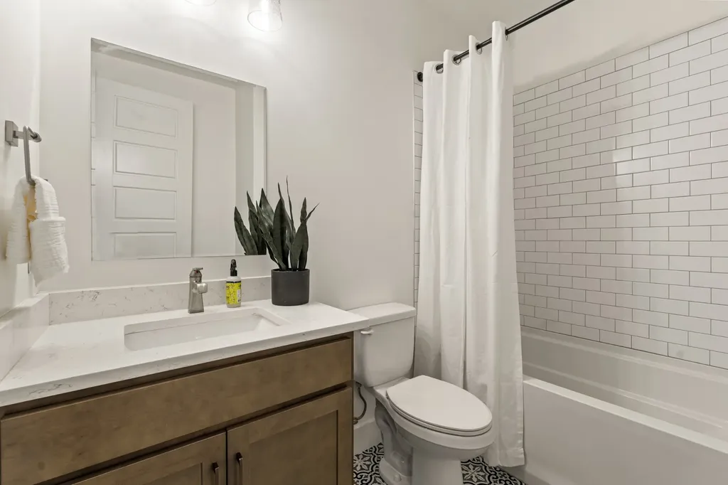 2216 Sadler Avenue Nashville TN 37210