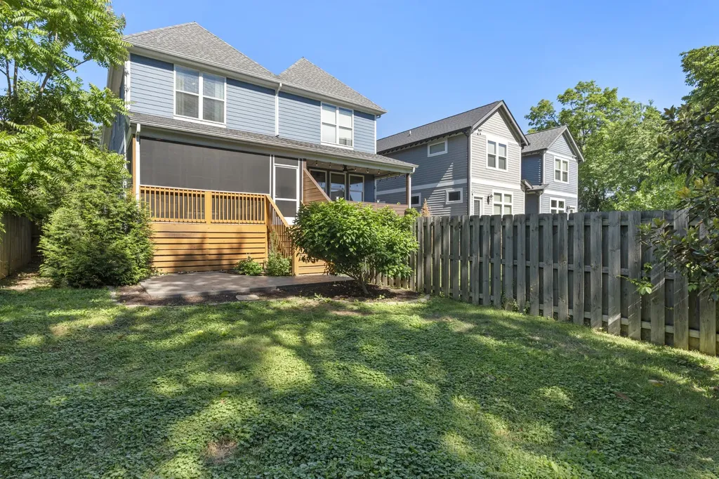 2216 Sadler Avenue Nashville TN 37210