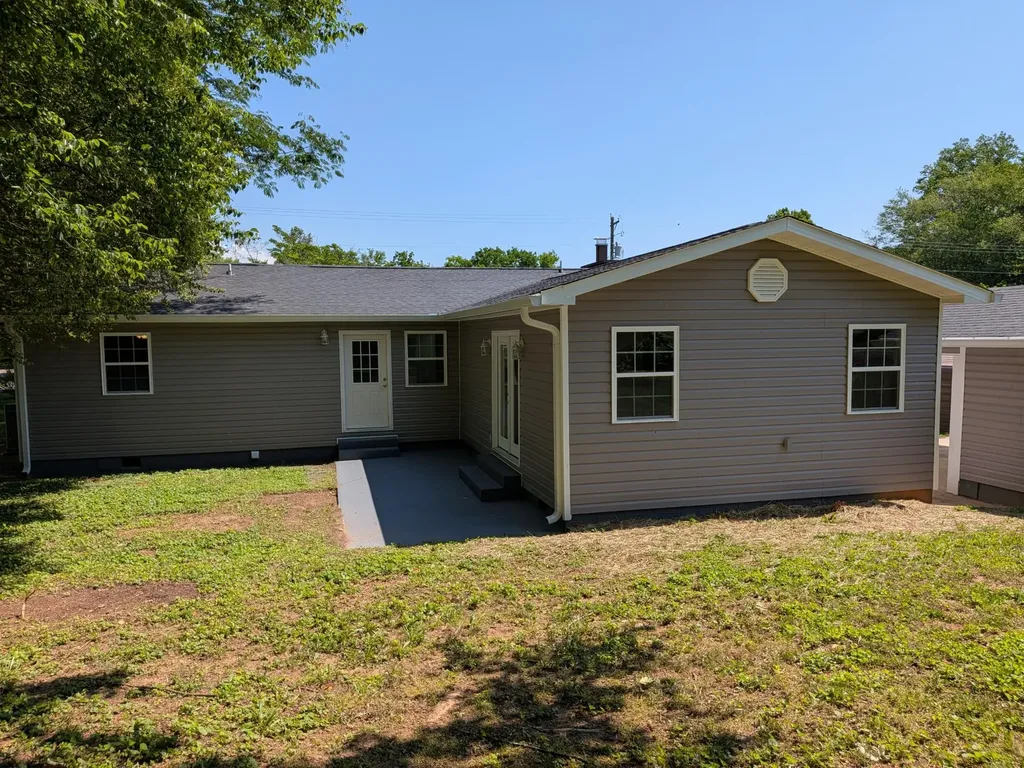 141 Redwood Avenue Dayton TN 37321