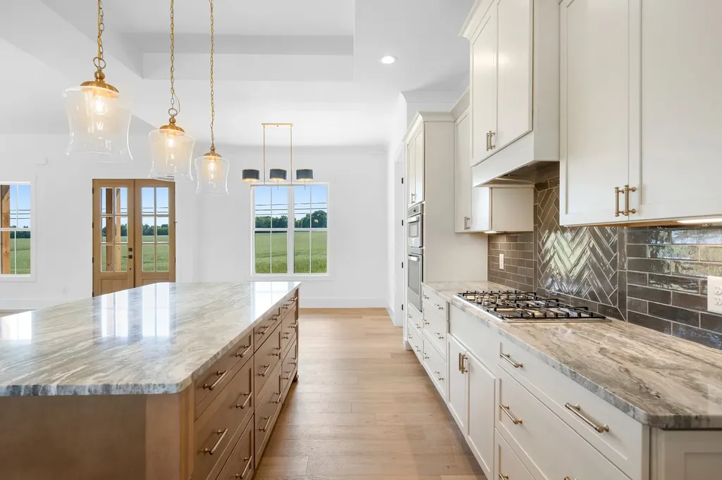 2622 Deer Creek Lane White House TN 37188