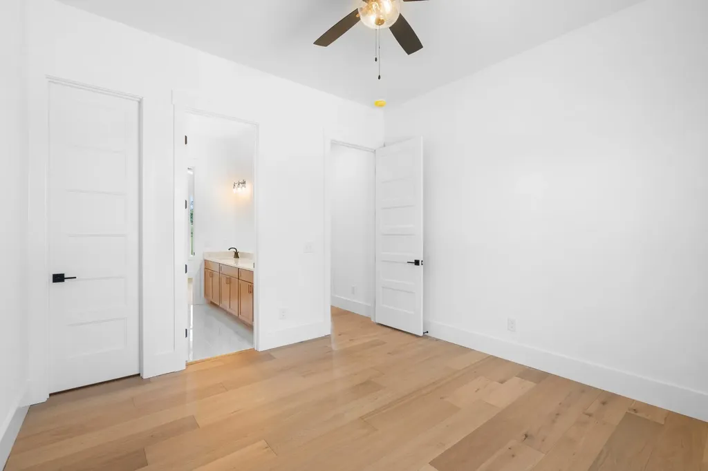2622 Deer Creek Lane White House TN 37188