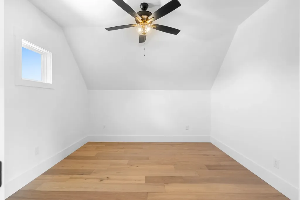 2622 Deer Creek Lane White House TN 37188