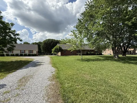 3168 Maxey Road Cedar Hill TN 37032