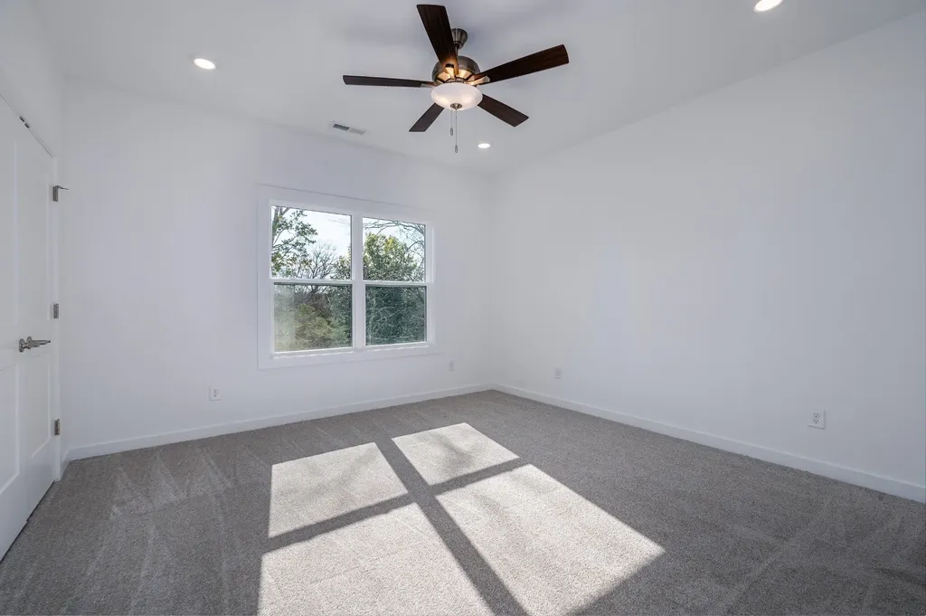 1170 S Dickerson Road Goodlettsville TN 37072