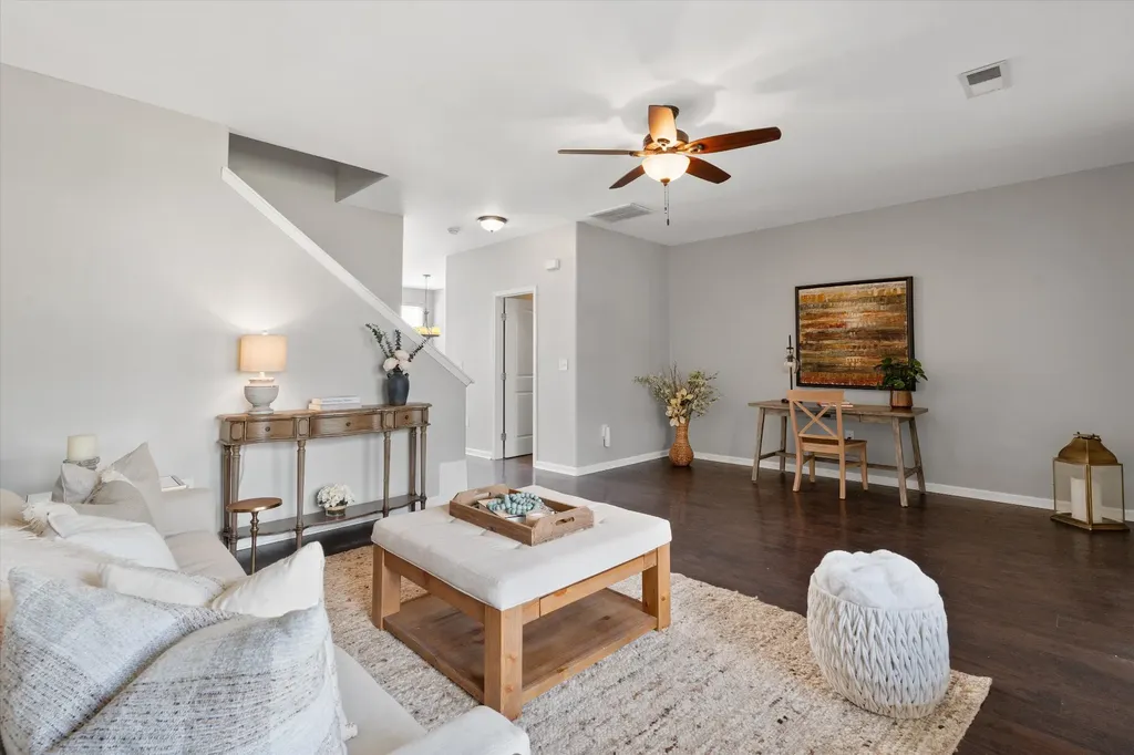 2307 Farrington Place Antioch TN 37013