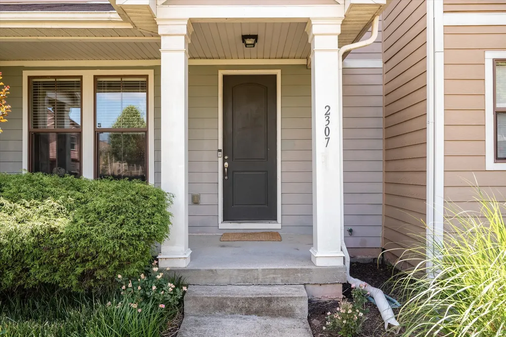 2307 Farrington Place Antioch TN 37013