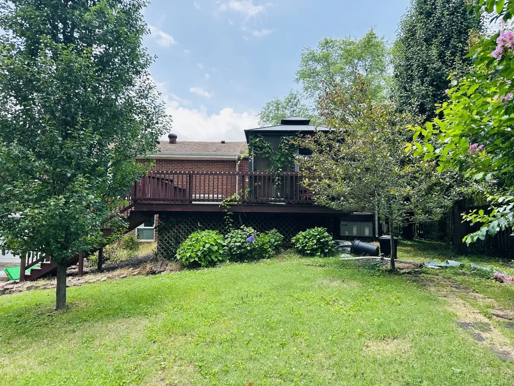1255 Hillwood Drive Clarksville TN 37040