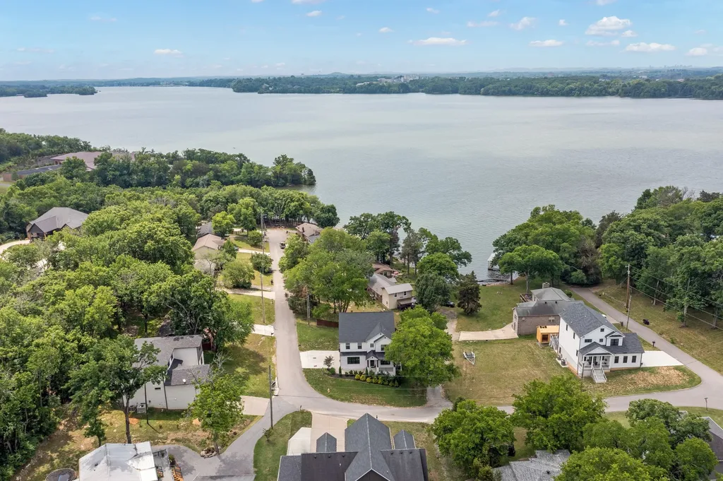 104 Ruby Drive Hendersonville TN 37075