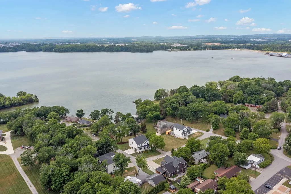 104 Ruby Drive Hendersonville TN 37075