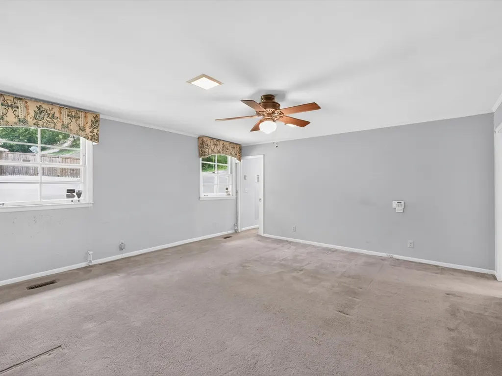6624 Jocelyn Hollow Road Nashville TN 37205