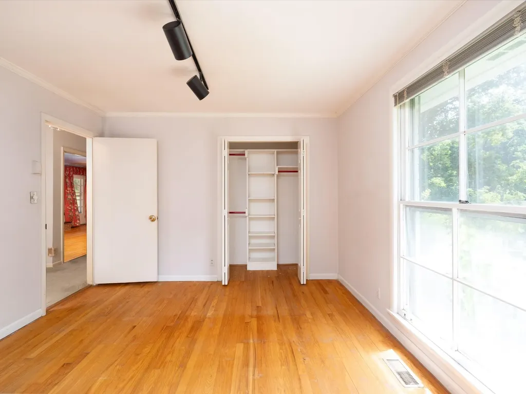 6624 Jocelyn Hollow Road Nashville TN 37205