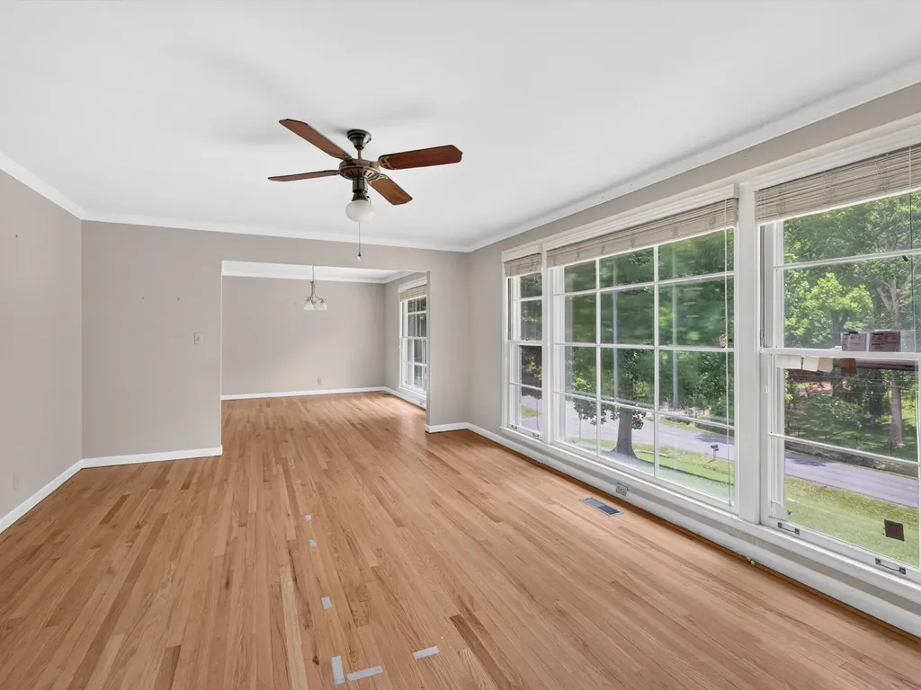 6624 Jocelyn Hollow Road Nashville TN 37205