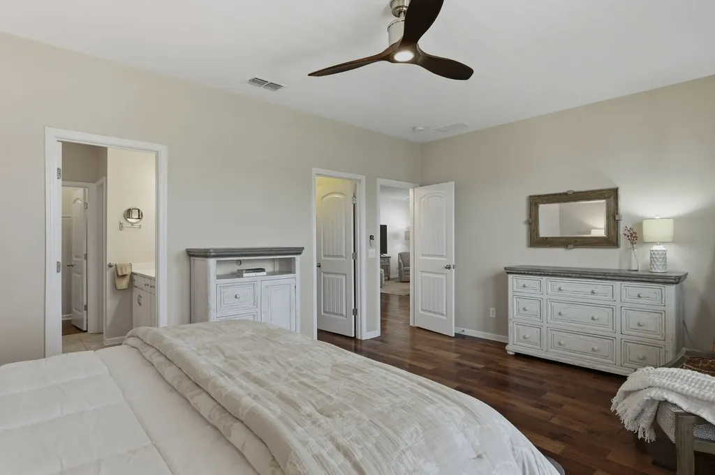 1928 Stonewater Drive Hermitage TN 37076