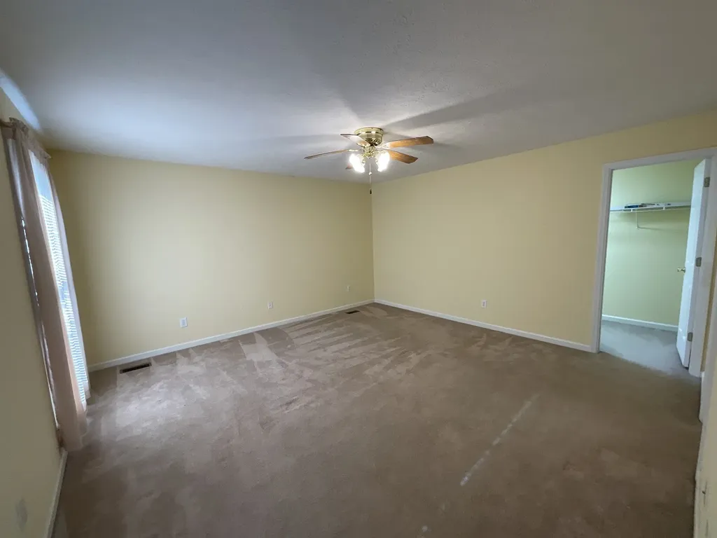 1725 Hollow Oak Drive Lebanon TN 37087