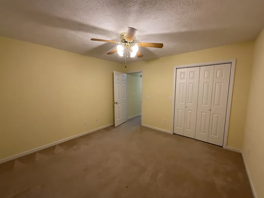 1725 Hollow Oak Drive Lebanon TN 37087