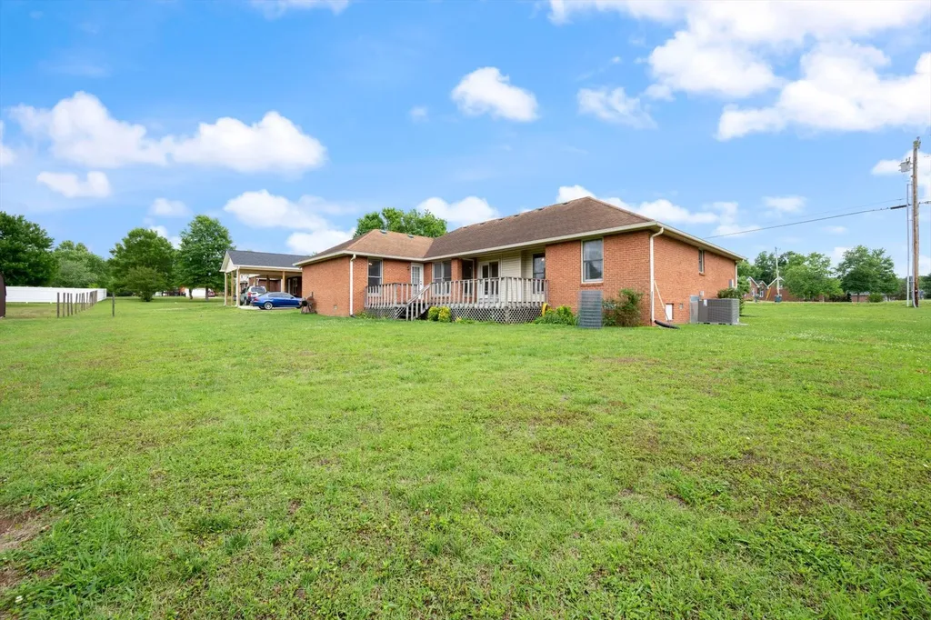 1725 Hollow Oak Drive Lebanon TN 37087