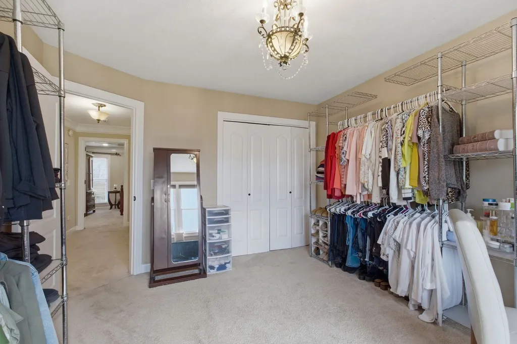 2023 Dorchester Drive Lebanon TN 37090