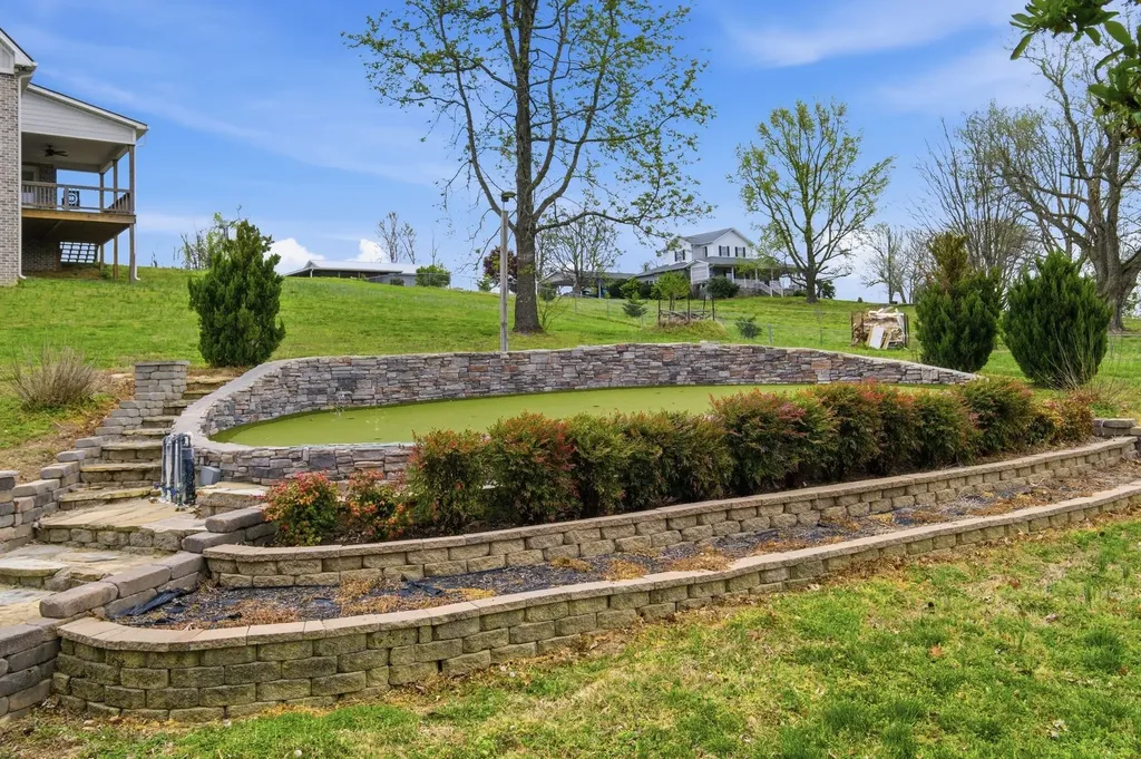 2023 Dorchester Drive Lebanon TN 37090
