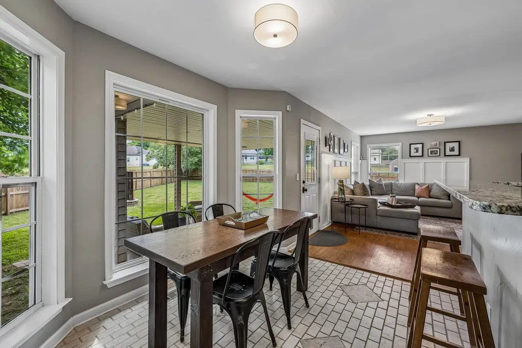 1399 Standing Stone Circle Columbia TN 38401