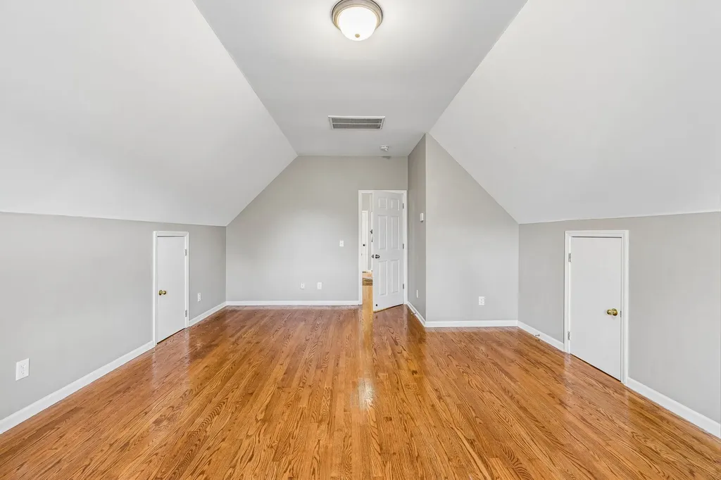 1399 Standing Stone Circle Columbia TN 38401