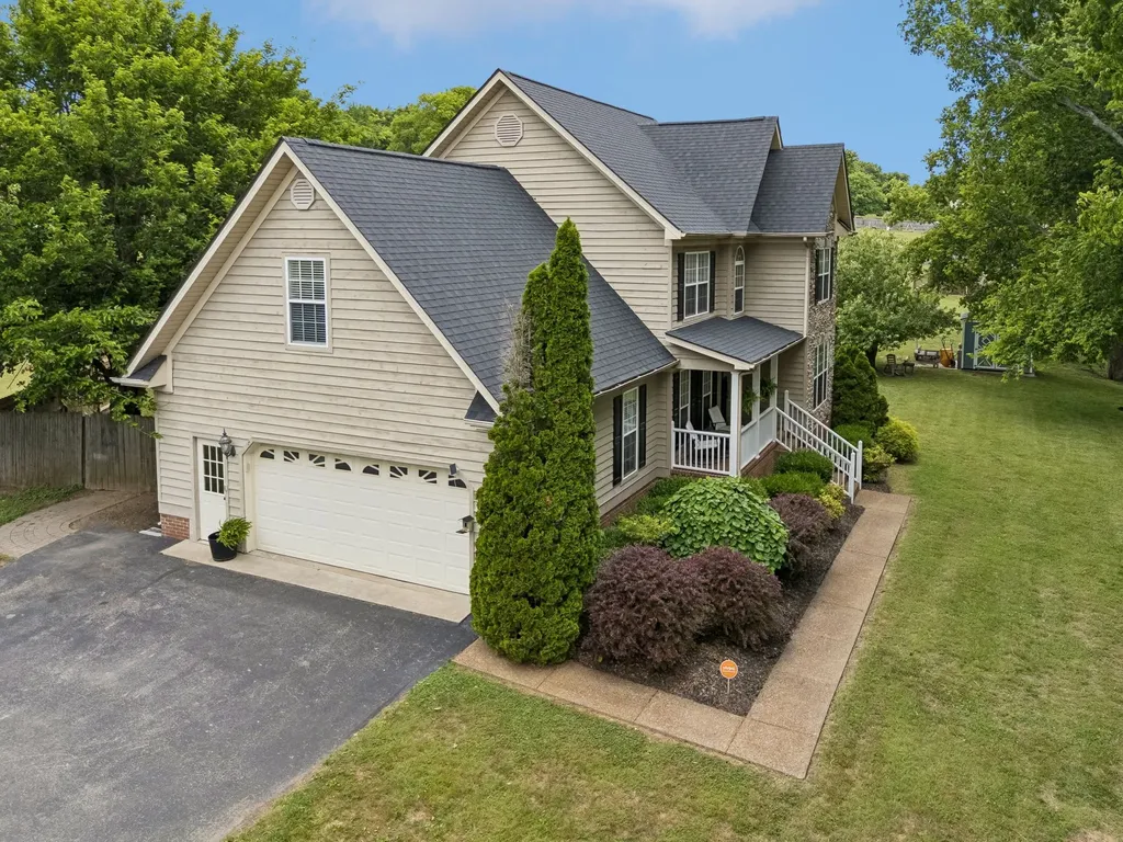 1399 Standing Stone Circle Columbia TN 38401