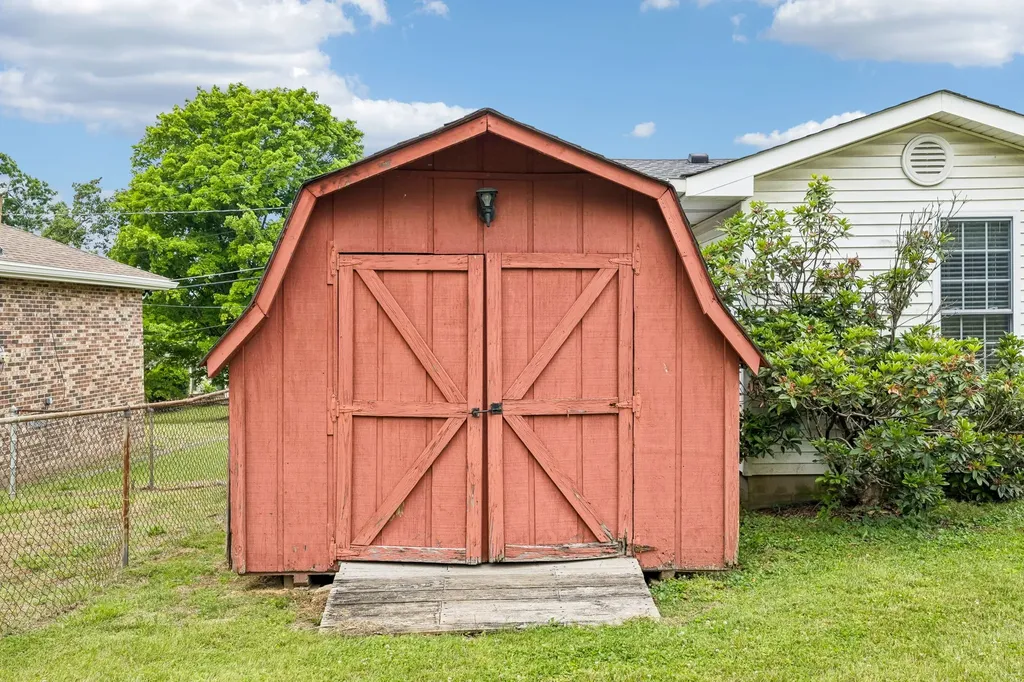 229 Grandview Drive Old Hickory TN 37138