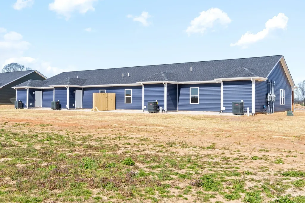 9530 Russellville Road Guthrie KY 42234